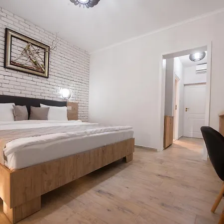 Boutique 23 Konukevi 4*