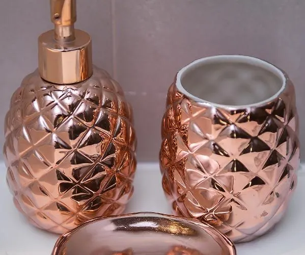 Boutique 23 4* Douăzeci şi Trei August