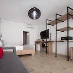 Gasthof Boutique 23 Douăzeci şi Trei August