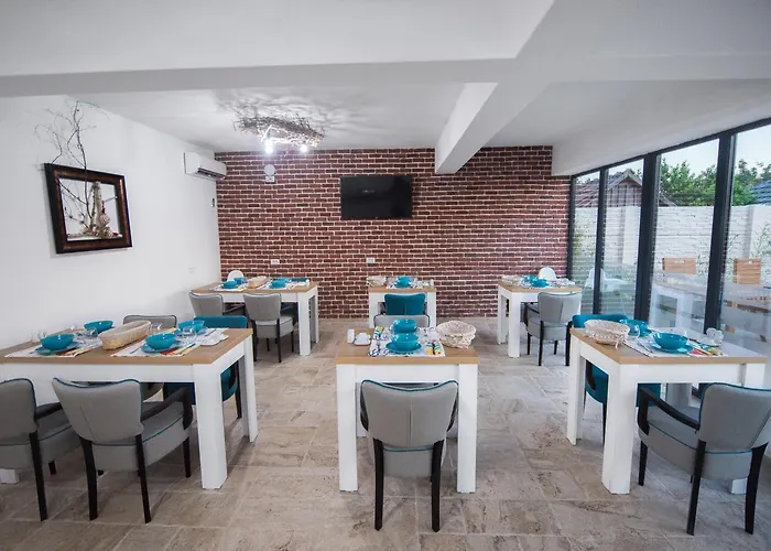 Boutique 23 Guest house Douazeci si Trei August